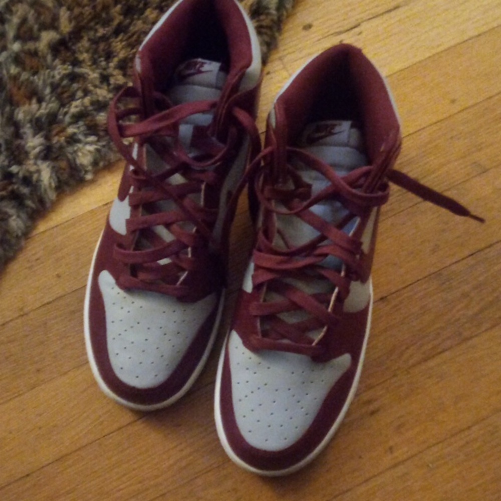Shoes - Picture 5 of 5